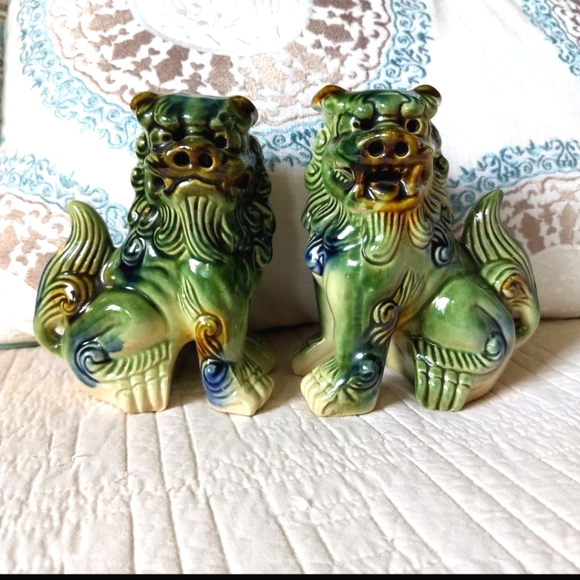 Vintage Japanese Asian Majolica Shishi Foo Dog Lion Figurines 1950's Set of 2